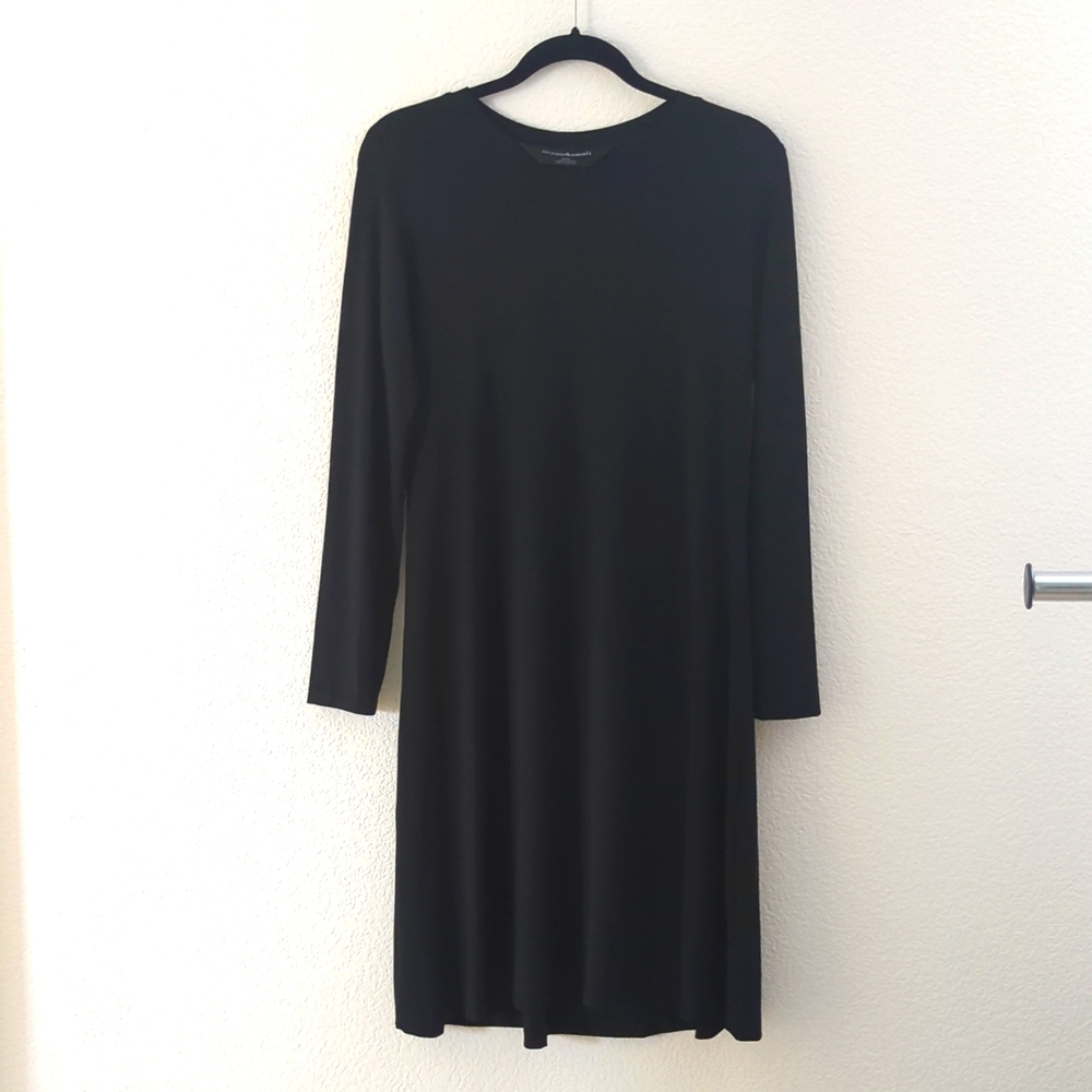 Norma kamali crewneck blend dress medium poly spandex blend little black dress